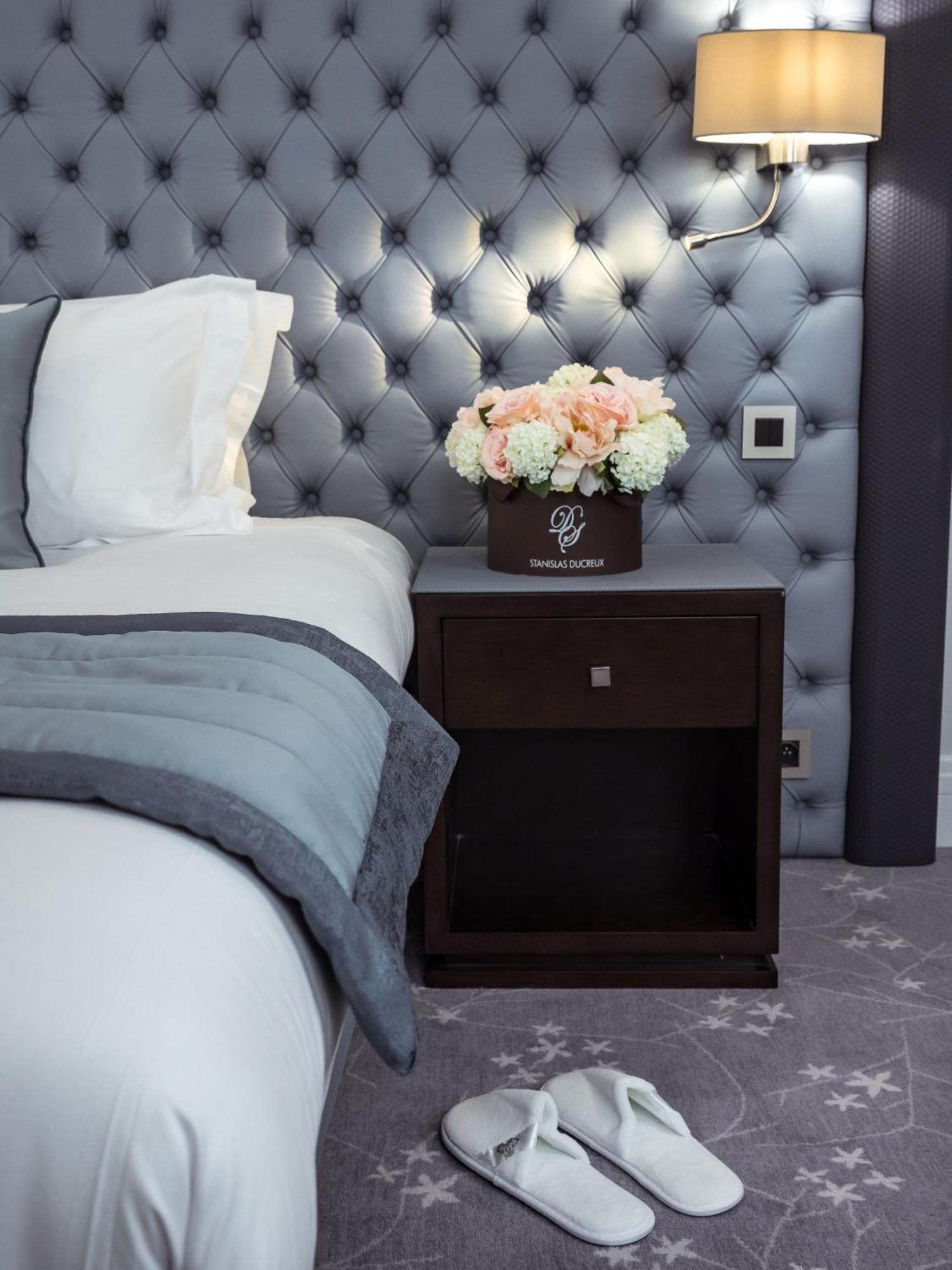 Hotel Genesis 5*