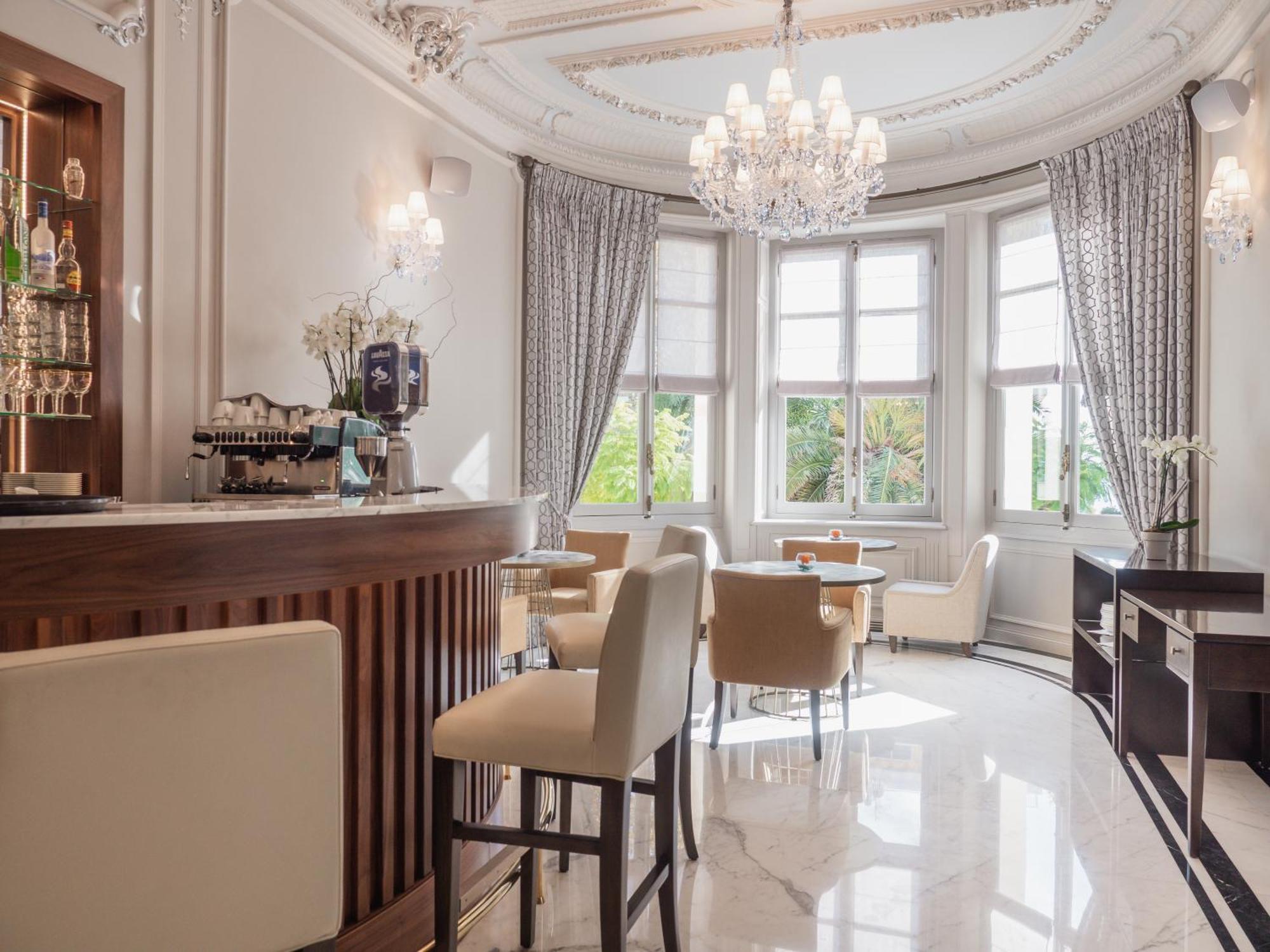 Genesis Hotel Menton